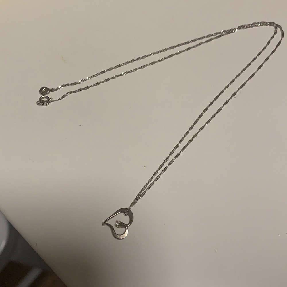 Sterling silver neckline with heart and diamond